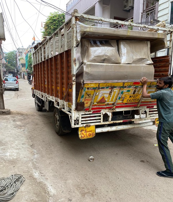 aarushi movers and packers services in gwalior